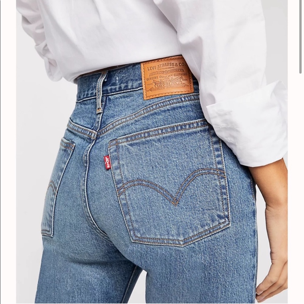Levi’s Wedgie Bootcut Jeans